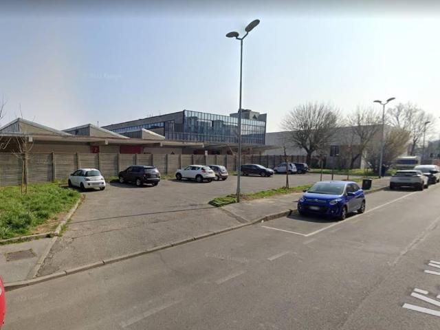 Ufficio in vendita a Isola Rosa, Trezzano Sul Naviglio