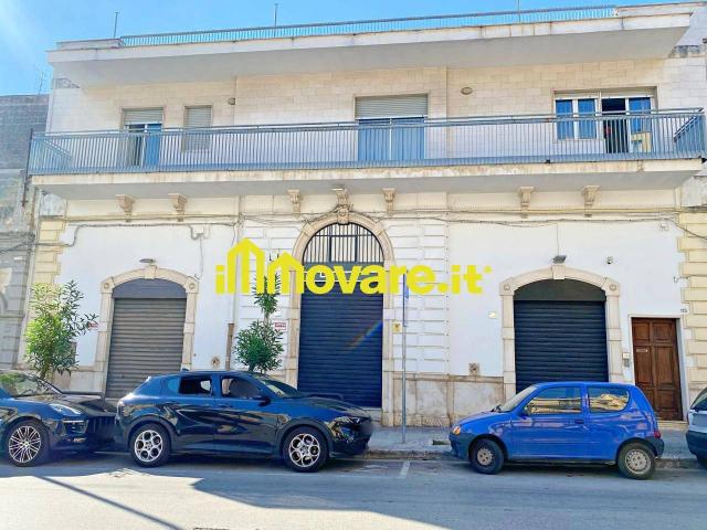 Ufficio in vendita a Puglia, Bari