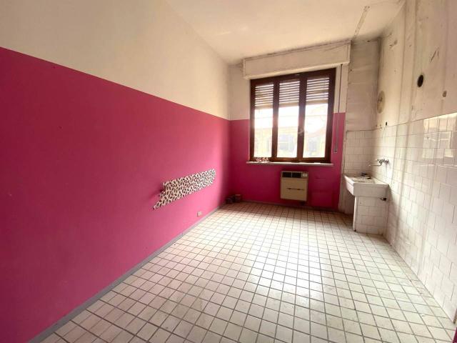 Ufficio in vendita a Piemonte, Vercelli