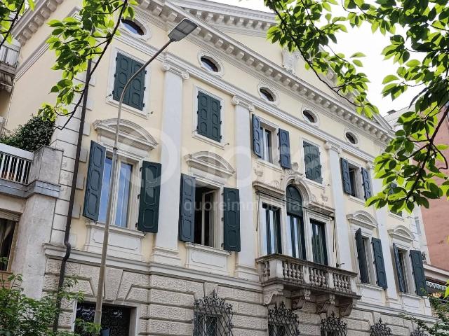 Ufficio in vendita a Borgo Aquileia, Reana Del Roiale