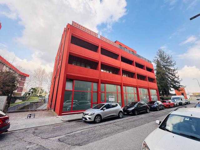 Ufficio in vendita a Borgo Aquileia, Reana Del Roiale