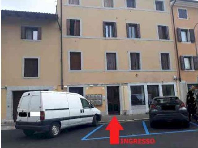 Ufficio in vendita a Borgo Pracchiuso, Reana Del Roiale