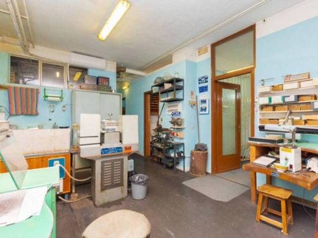 Ufficio in vendita a Piemonte, Alessandria