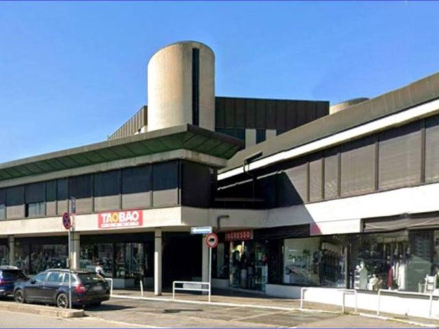Ufficio in vendita a Biumo Superiore, Varese