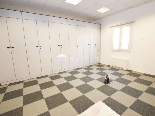 Ufficio in vendita a Vedelago, Veneto