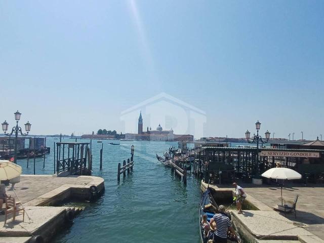 Ufficio in vendita a Venezia-Murano-Burano, Venezia