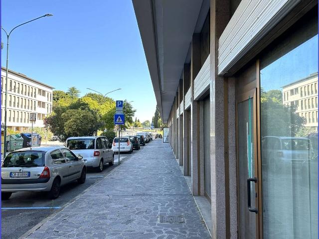 Ufficio in vendita a Mestre-Carpenedo, Venezia