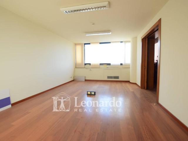 Ufficio in vendita a Viareggio, Toscana