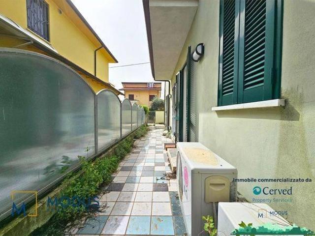 Ufficio in vendita a Viareggio, Toscana
