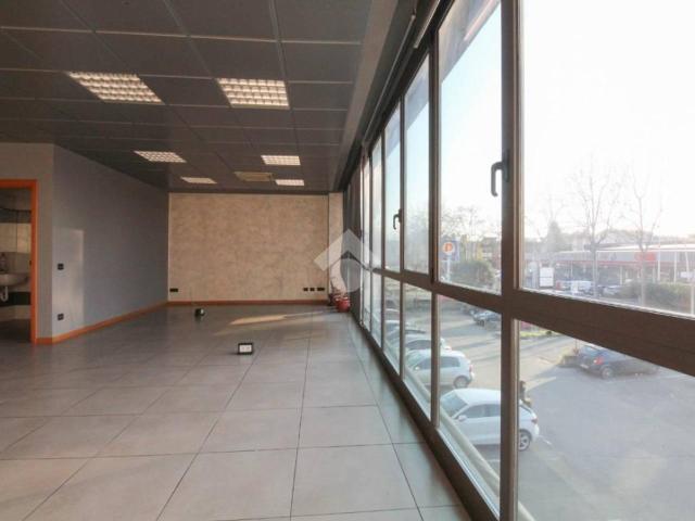 Ufficio in vendita a Unione di comuni Terre di Castelli, Vignola