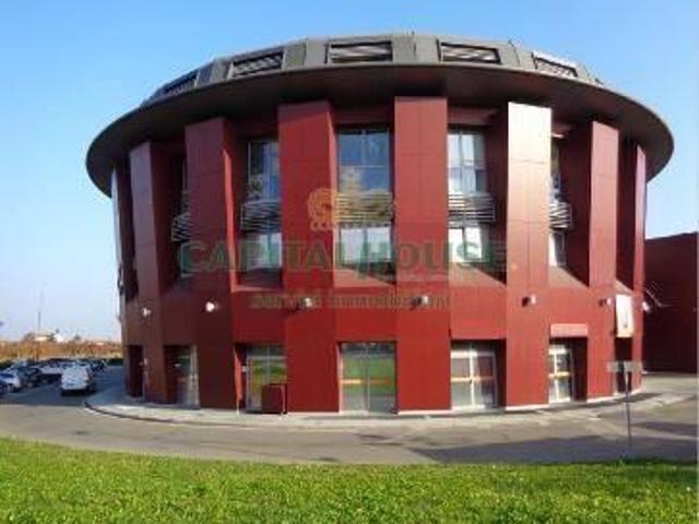 Ufficio in vendita a Unione di comuni Terre di Castelli, Vignola