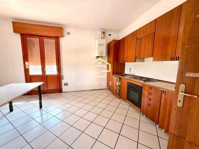 Ufficio in vendita a Stra, Venezia