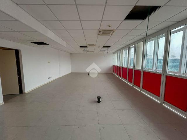 Ufficio in vendita a Oreno, Vimercate