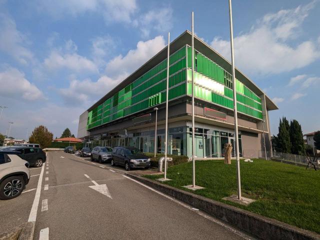 Ufficio in vendita a Oldaniga, Vimercate