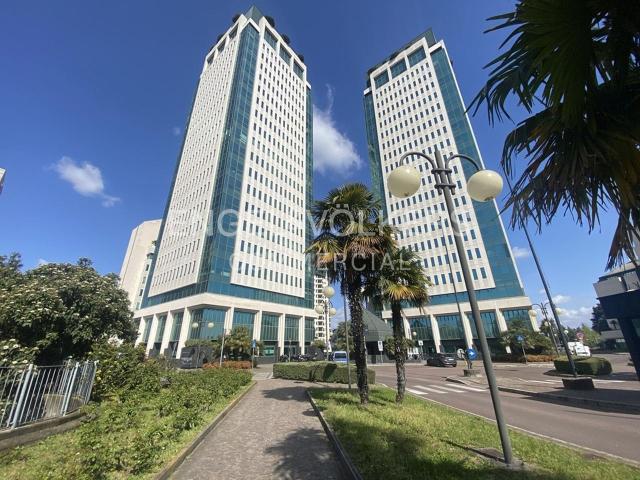 Ufficio in vendita a Vimercate, Lombardia