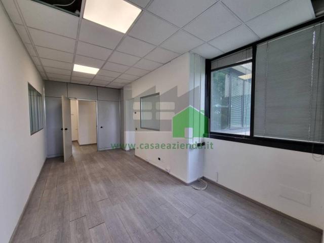 Ufficio in vendita a Vimodrone, Lombardia