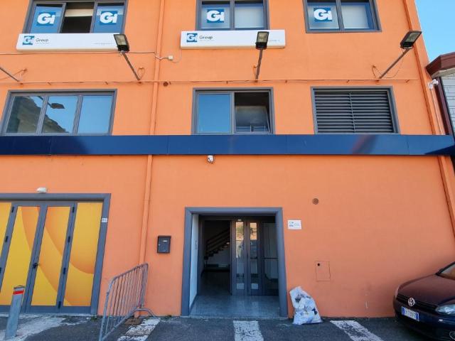 Ufficio in vendita a Calabria, Cosenza