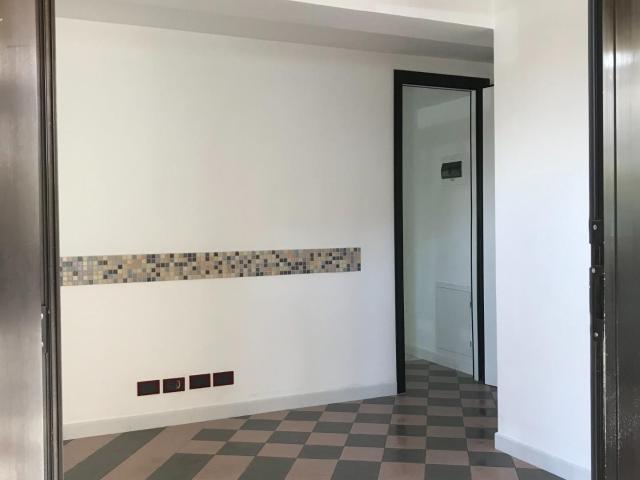 Ufficio in vendita a Navacchio, Cascina