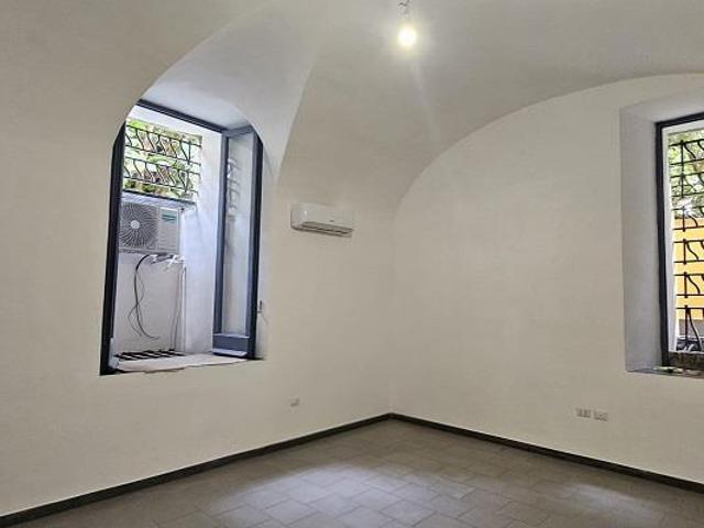 Ufficio in vendita a Campania