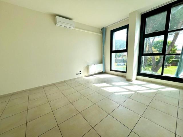 Ufficio in vendita a Oltrera, Pontedera