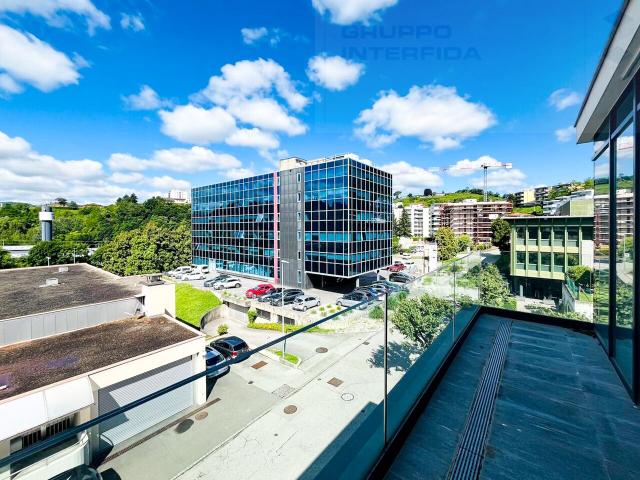 Büro kaufen in Morbio Inferiore, Tessin