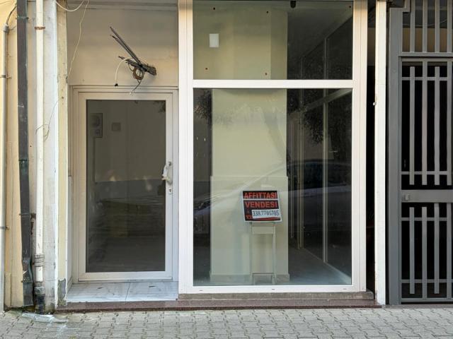 Ufficio in vendita a Viareggio, Toscana