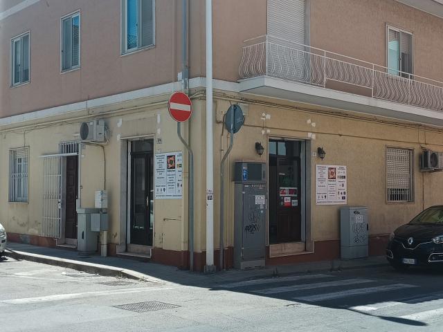 Ufficio in affitto a Monteleone - Santa Rosalia, Cagliari