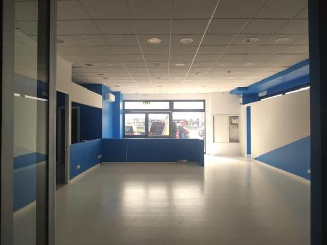 Ufficio in affitto a Reana Del Roiale, Friuli-Venezia Giulia