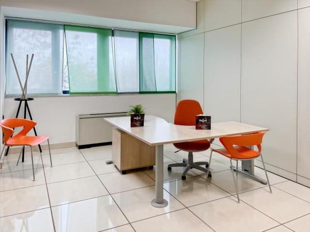 Ufficio in affitto a Salerno, Campania