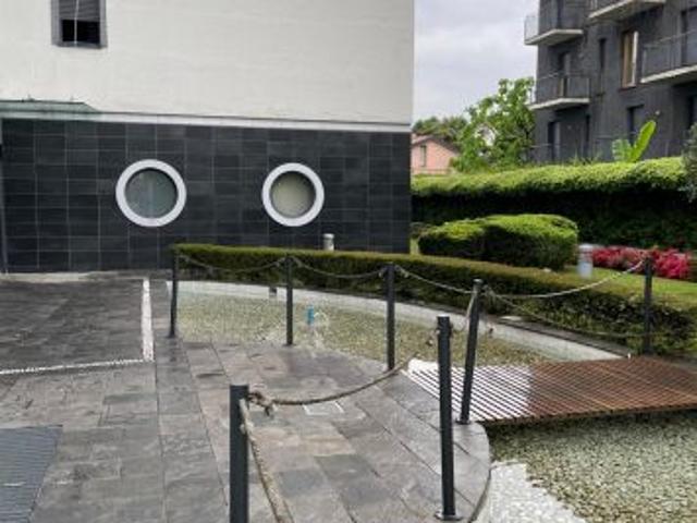 Ufficio in affitto a Cesano Maderno, Lombardia