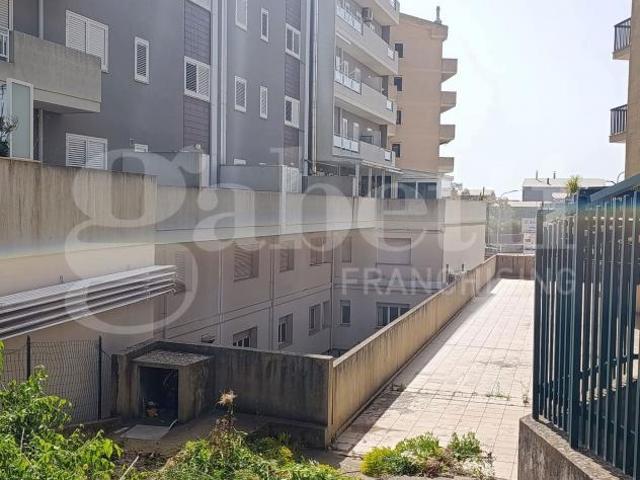 Ufficio in vendita a Ragusa, Sicilia