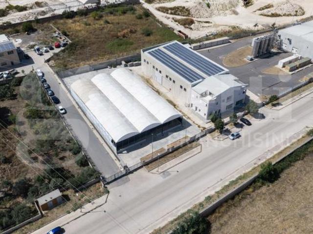 Ufficio in vendita a Ragusa, Sicilia