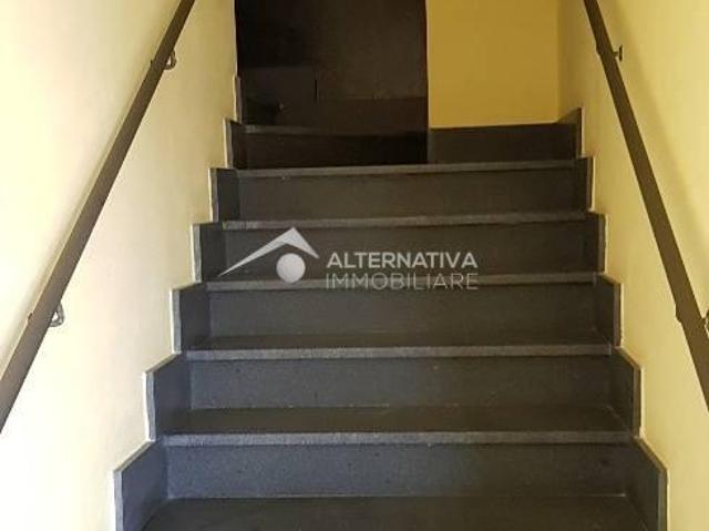 Ufficio in vendita a Calcinaia, Toscana