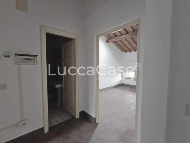 Ufficio in vendita a San Concordio, Bagni Di Lucca Ponte