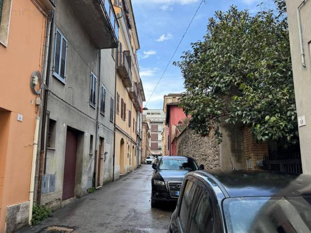 Ufficio in vendita a Madonna delle Grazie, Teramo