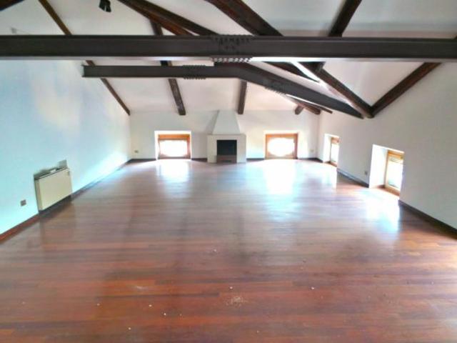 Ufficio in affitto a Reana Del Roiale, Friuli-Venezia Giulia