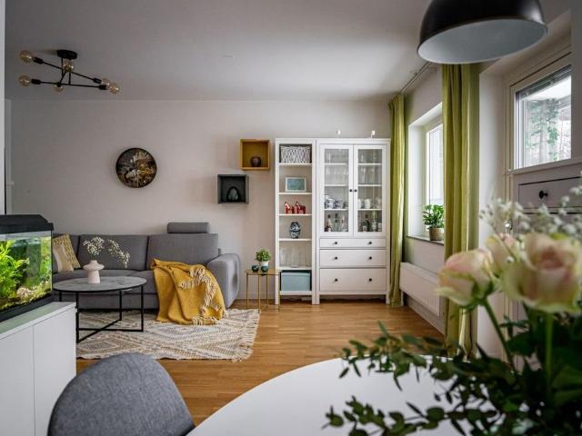 Lägenhet hyra i Häggvik, Stockholm
