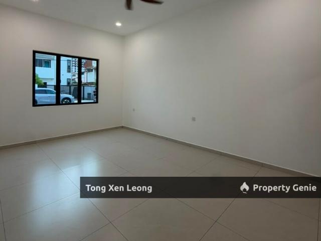 Bungalow for sale in Ujong Pasir, Malaka