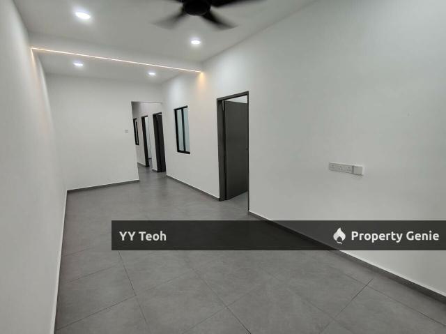 Terraced House for sale in Ujong Pasir, Malaka