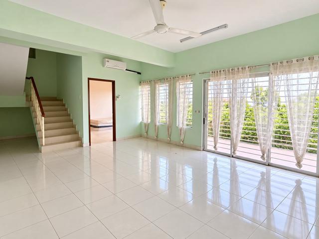 Residential House for rent in Langat, Selangor