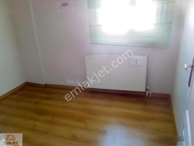 Karabağlar, İzmir içerisinde kiralık mülk