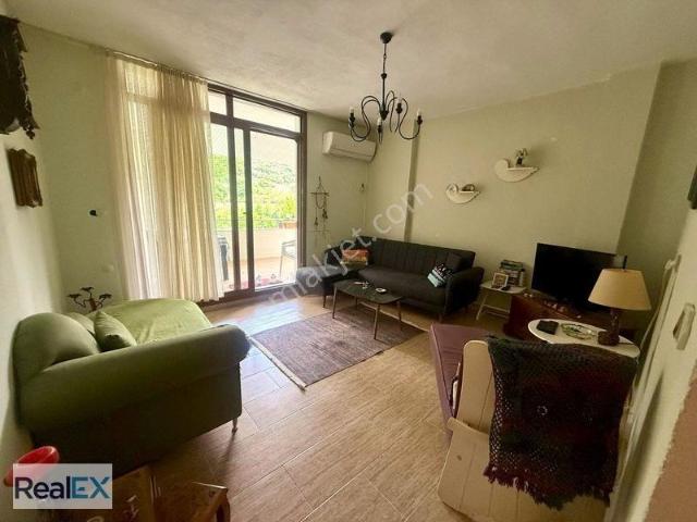 Çukuraltı Mahallesi, Menderes içerisinde satılık mülk