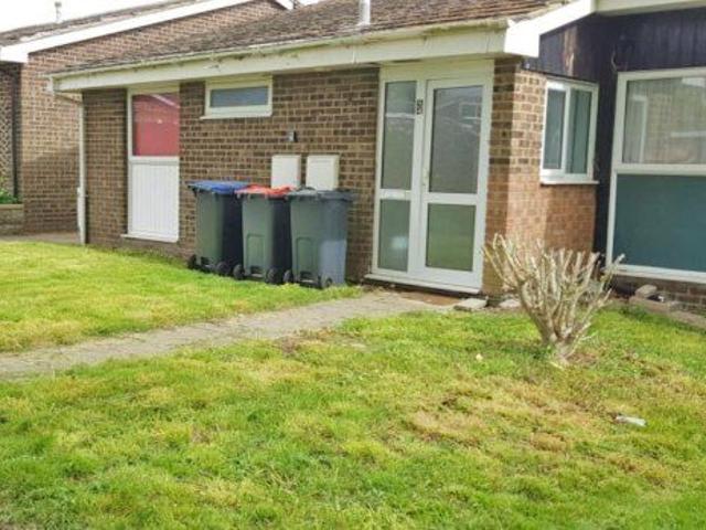 House for rent in Hales Place, The Bridge