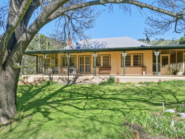 Cottage for sale in Twelve Mile, New South Wales