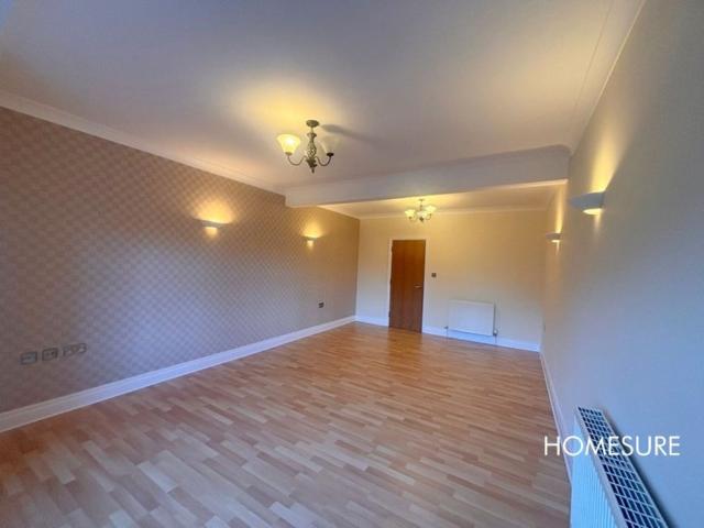 Apartment for rent in Calderstones