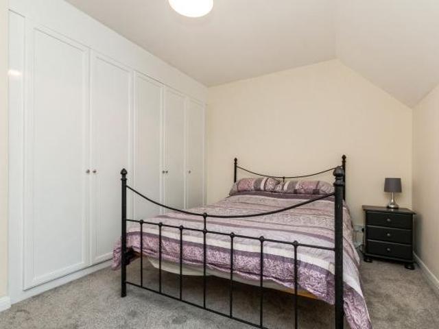 Apartment for rent in Bromley-by-Bow, Poplar Grove