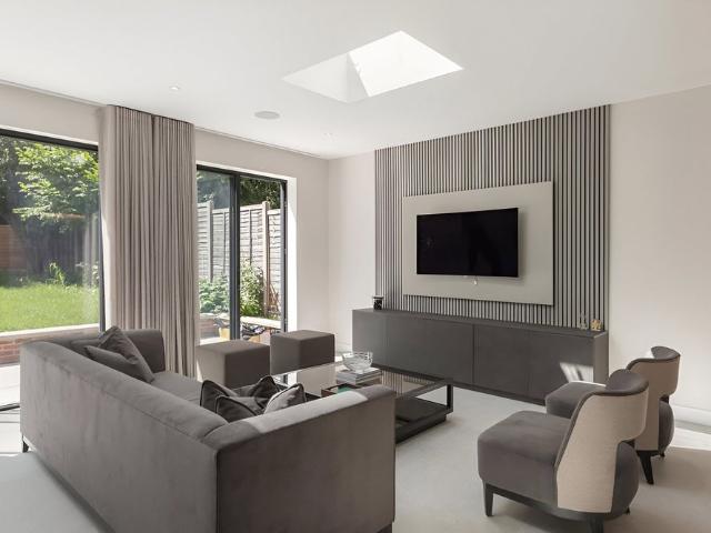 House for rent in Royal Borough of Kingston upon Thames, Greater London