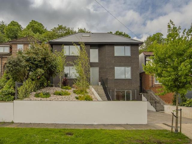 House for rent in Kingston Vale, Greater London