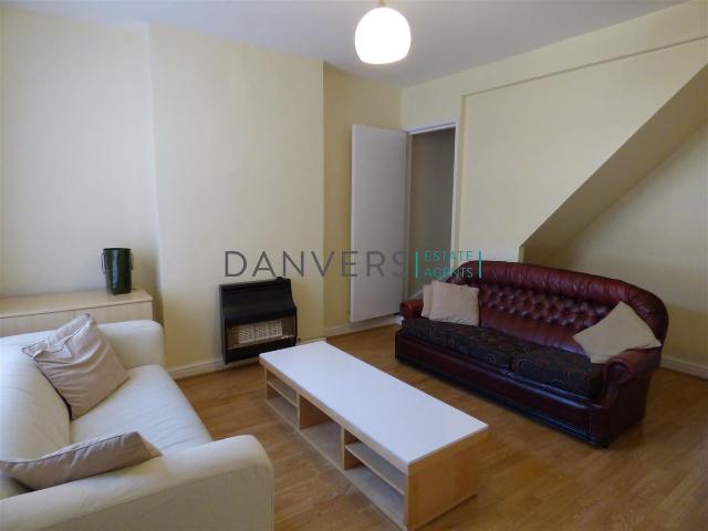 House for rent in Bede Island, Old Wharf