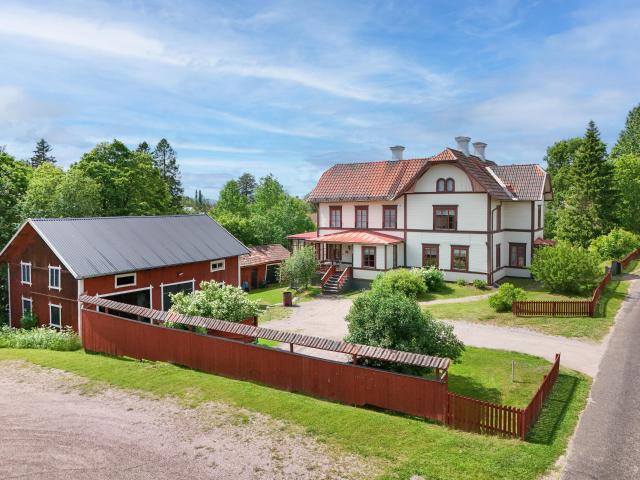 Villa till salu i Ovanåker